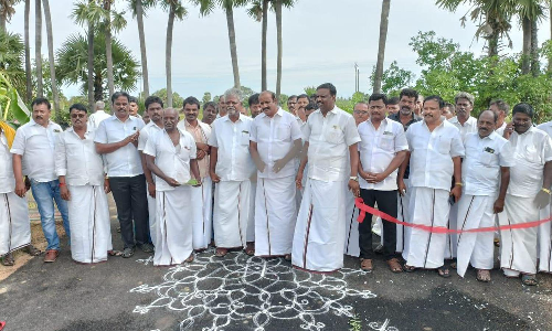 ரூ.46.27 லட்சத்தில் தார் சாலை