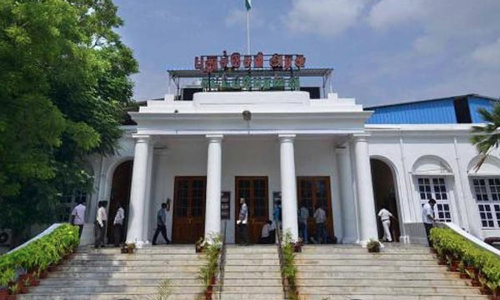 புதுவை சட்டசபை காலவரையின்றி ஒத்திவைப்பு