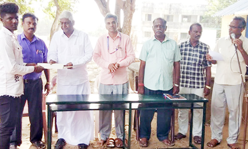 உயர்கல்வி படிக்கும் மாணவர்களுக்கு நிதியுதவி