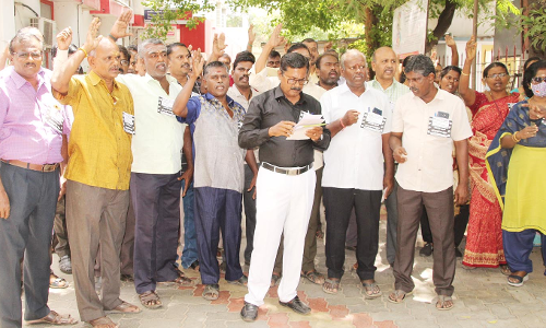 தபால் ஊழியர்கள் போராட்டம்