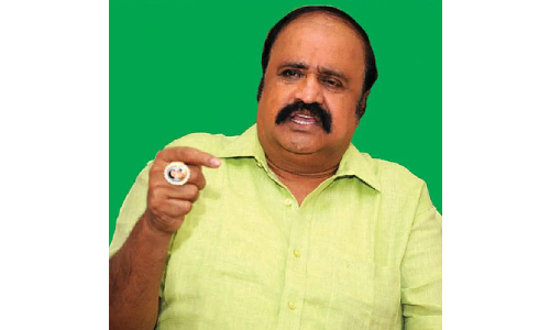 காலம் தான் பதில் சொல்லும்  சசிகலா, தினகரன், ஓ.பி.எஸ்   இணைவதற்கான வாய்ப்பு இல்லை-   பெங்களூரு புகழேந்தி பேட்டி