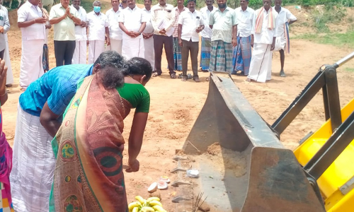 கந்தர்வகோட்டை அருகே ரூ. 34 லட்சம் மதிப்பில் பாலம் கட்ட பூமி பூஜை