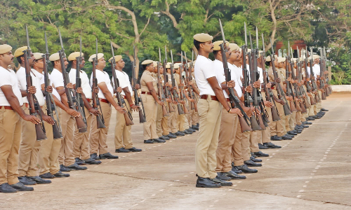 குமரி மாவட்டத்தில் சுதந்திர தினத்தைெயாட்டி 1200 போலீசார் பாதுகாப்பு அணிவகுப்பு ஒத்திகை நிகழ்ச்சி இன்று நடந்தது