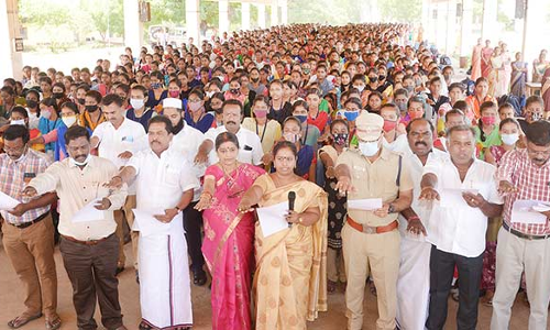 திண்டுக்கல் பள்ளிகளில் போதை பொருளுக்கு எதிரான விழிப்புணர்வு உறுதிமொழி மாணவ-மாணவிகள் பங்கேற்பு