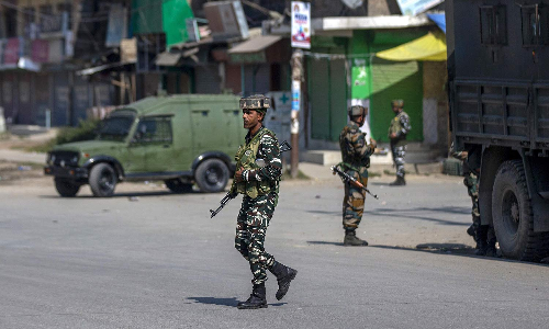 காஷ்மீரில் பயங்கரவாதிகள் தாக்கியதில் பீகார் தொழிலாளி பலி