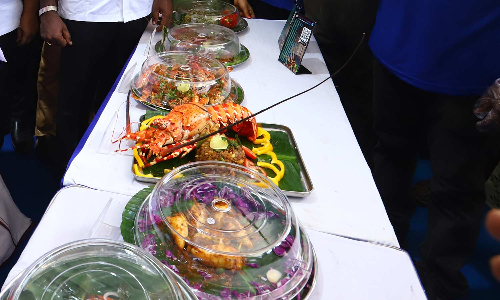 சென்னை தீவுத்திடலில் நடைபெறும் உணவு திருவிழாவில் பீப் பிரியாணிக்கு அனுமதி