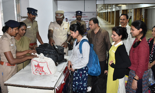 ஈரோடு மாவட்டத்தில் 1200 போலீசார் பாதுகாப்பு