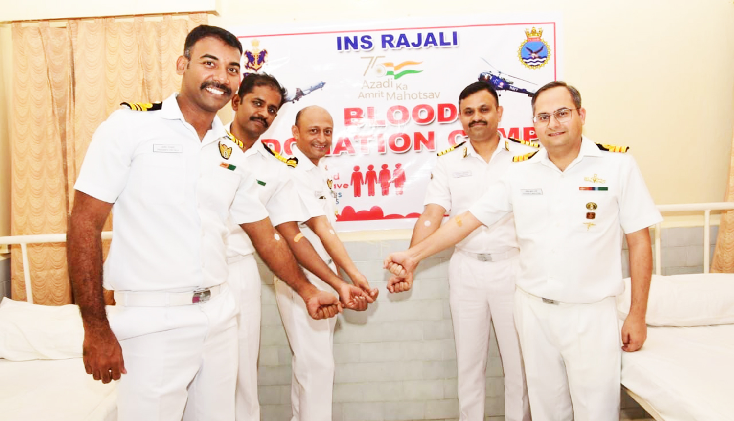 ஐ.என்.எஸ்.ராஜாளி கடற்படை விமான தளத்தில் ரத்ததான முகாம் ஐ.என்.எஸ்.ராஜாளி கடற்படை விமான தளத்தில் ரத்ததான முகாம்