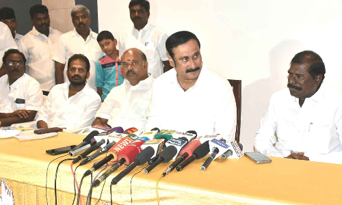 பள்ளி, கல்லூரி அருகே சர்வ சாதாரணமாக கஞ்சா பொட்டலங்கள் கிடைக்கிறது- அன்புமணி ராமதாஸ்