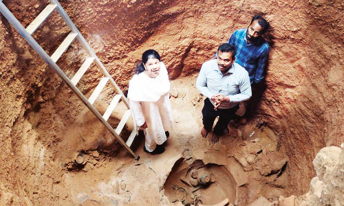 வெளிநாட்டில் இருந்து ஆதிச்சநல்லூர் பொருட்களை மீட்டு கொண்டுவர நடவடிக்கை- கனிமொழி