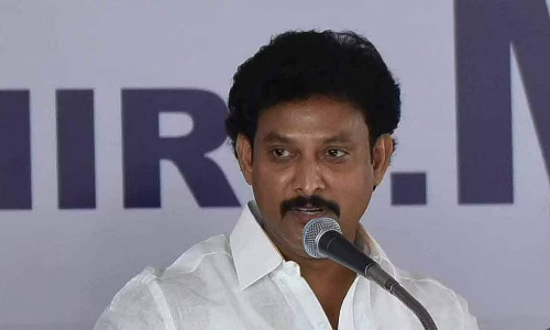 வழக்கமான நடைமுறைபடி 11 ஆம் வகுப்பு பொதுத்தேர்வு நடைபெறும்- பள்ளிக்கல்வித்துறை அமைச்சர் பேட்டி