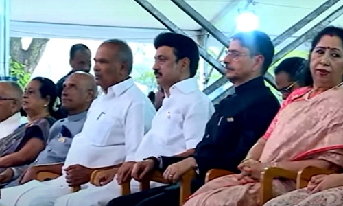 ஆளுநர் தேநீர் விருந்து- முதலமைச்சர் மு.க.ஸ்டாலின் பங்கேற்பு