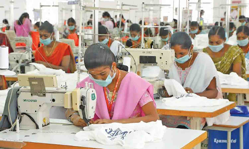 தொழில் வளர்ச்சிக்காக பின்னலாடை உற்பத்தியாளர் சங்கங்கள் புரிந்துணர்வு ஒப்பந்தம்