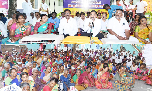 நாலுகோட்டையில் கிராமசபை கூட்டம்