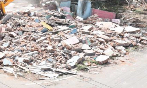 வேலூர் கன்சால்பேட்டையில் வீடுகள் அகற்றப்படுகிறது