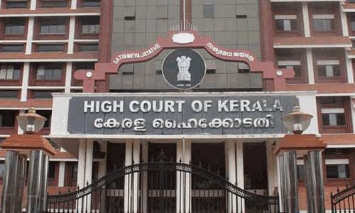 ஆபாச உடை அணிந்திருந்ததால் குறிப்பிட்ட சட்டப்பிரிவு பொருந்தாது - எழுத்தாளருக்கு ஜாமீன் வழங்கியது கோர்ட்