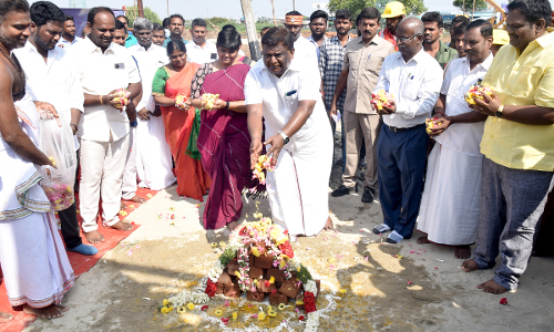 ரூ.129 கோடியில் 4 வழி சாலை மேம்பாட்டு பணிகள் -அமைச்சர் தொடங்கி வைப்பு