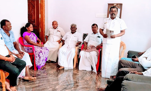 கடையத்தில் காமராஜருக்கு ரூ.30 லட்சம் செலவில் முழு உருவ வெண்கல சிலை- காங்கிரஸ் நிர்வாகிகள் முடிவு