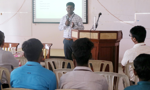 காளீஸ்வரி கல்லூரியில் சொற்பொழிவு