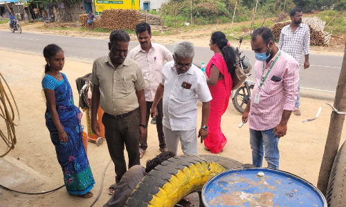 ராயக்கோட்டை அருகே  மூதாட்டிக்கு டெங்கு காய்ச்சல்;  மருத்துவ குழுவினர் வீடு, வீடாக ஆய்வு