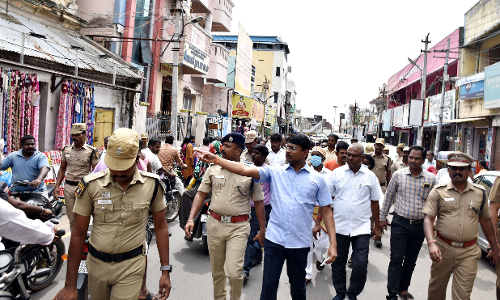 திருவண்ணாமலை கிரிவலப்பாதையில் ஆக்ரமிப்பு அகற்றம்
