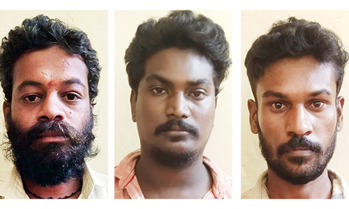 வாலிபரை கொலை செய்ய முயன்ற வழக்கில் 4 பேர் கைது