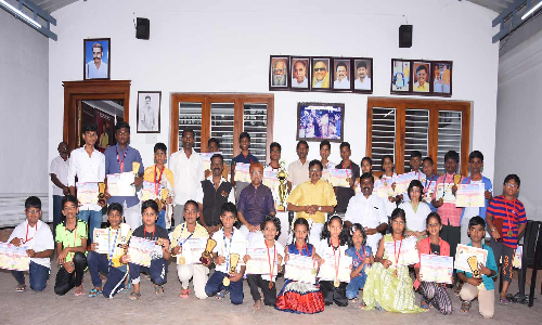 மாநில சிலம்பாட்ட போட்டியில் சாதனை படைத்த கம்பம் மாணவர்கள்