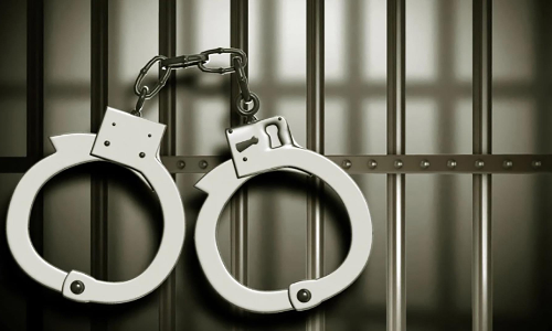 மது விற்ற 2 பேர் கைது