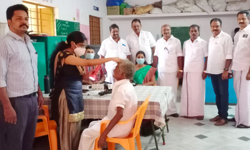 இலவச கண் பரிசோதனை முகாம்