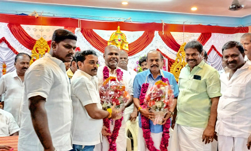 எட்டயபுரத்தில் நலத்திட்ட உதவிகள்- ஓ.பன்னீர்செல்வத்தின் யுத்தங்கள் தோல்வியில் தான் முடிந்துள்ளது-முன்னாள் அமைச்சர் உதயகுமார் தாக்கு