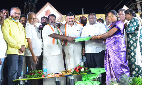 மோடி ஆட்சியில் 32 சதவீத மக்கள் வறுமையில் தவிக்கிறார்கள்-கோவையில் செல்வப்பெருந்தகை எம்.எல்.ஏ. பேச்சு