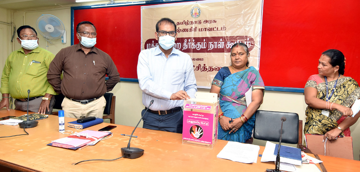 பெண்கள் பணிபுரியும் இடங்களில் சி.சி.டி.வி. கேமரா இல்லாத இடங்களில் பாதுகாப்பு பெட்டகம் -பாலியல் துன்புறுத்தல்களை தடுக்க ஏற்பாடு பெண்கள் பணிபுரியும் இடங்களில் சி.சி.டி.வி. கேமரா இல்லாத இடங்களில் பாதுகாப்பு பெட்டகம் -பாலியல் துன்புறுத்தல்களை தடுக்க ஏற்பாடு