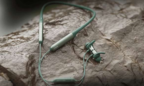 100 மணி நேர பிளேபேக் வழங்கும் நாய்ஸ் இயர்போன் இந்தியாவில் அறிமுகம்