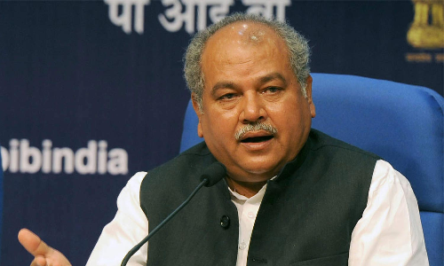 விவசாயத்துடன் தொடர்புடைய தொழில்களில் கவனம் செலுத்த வேண்டும்- விவசாயிகளுக்கு வேளாண் மந்திரி வேண்டுகோள்