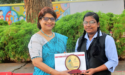 கலாச்சார அமைச்சக ஓவியப் போட்டியில் பாரத் மாண்டிசோரி பள்ளி மாணவி சிறப்பிடம்