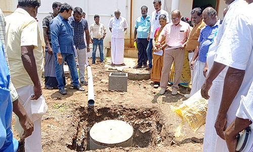 உறிஞ்சிக்குழிகள் அமைப்பது குறித்து பயிற்சி