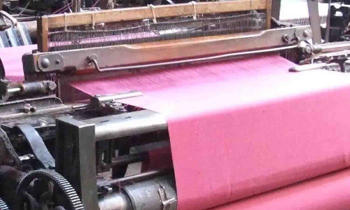 விசைத்தறி தொழிலை பாதுகாக்க வலியுறுத்தி தமிழகம் முழுவதும் ஆர்ப்பாட்டம் - அவிநாசி கூட்டத்தில் முடிவு