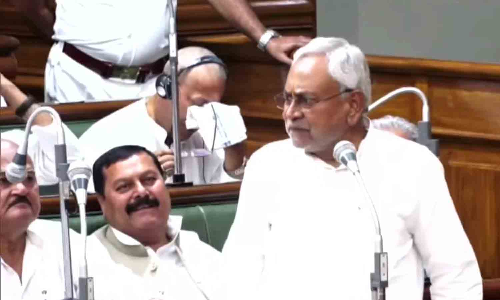 பிகாரில் நம்பிக்கை வாக்கெடுப்பு: நிதிஷ் குமார் அரசு வெற்றி- பாஜக வெளிநடப்பு