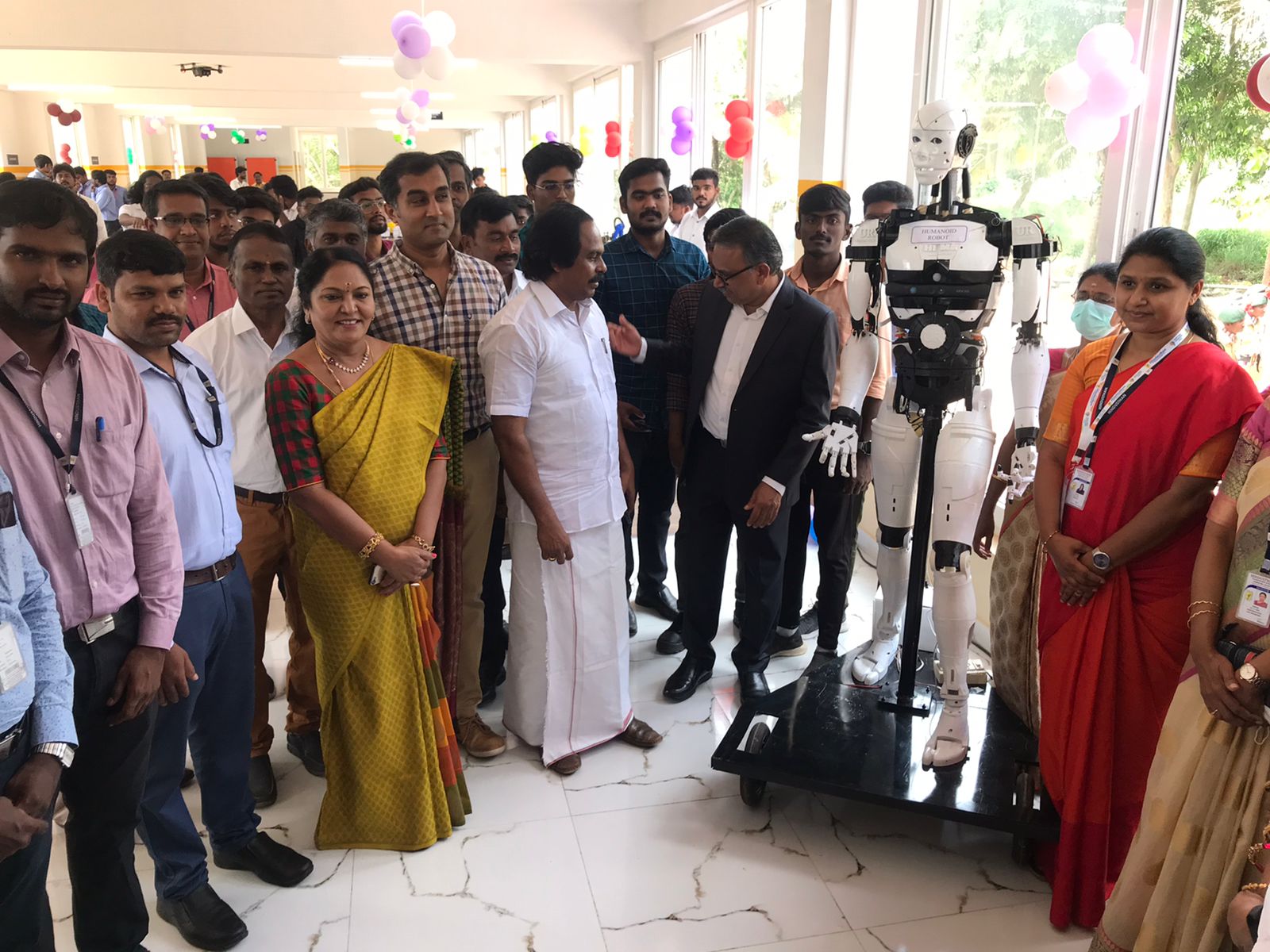 நகரில் உள்ள வளர்ச்சியை கிராமப்புறங்களில் அளிக்க வேண்டும் என்ற திராவிட மாடல் இலக்கை நோக்கிச் செல்கிறோம்-அமைச்சர் மனோ தங்கராஜ் பேட்டி