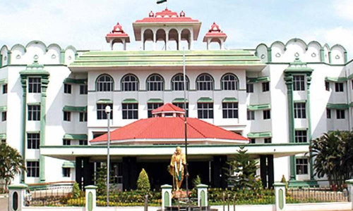 மின் கட்டணத்தை உயர்த்தும் முடிவுக்கு தடை-  உயர்நீதிமன்ற மதுரை கிளை உத்தரவு