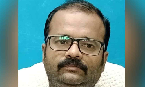 ஸ்ரீமதி பிரேத பரிசோதனை அறிக்கையில் வேறுபாடுகள் உள்ளது- வக்கீல் பேட்டி