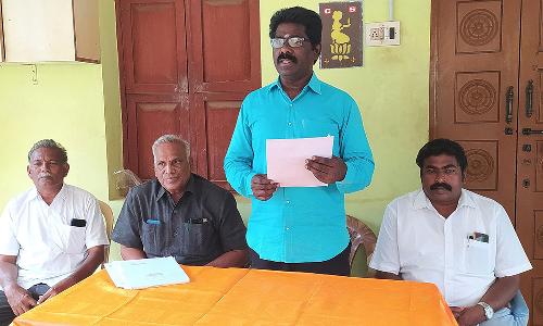 சுங்க கட்டணத்தை எண்ணைய் நிறுவனங்கள் வழங்க வேண்டும்