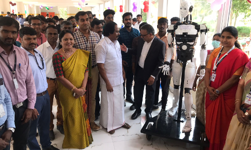 நகரில் உள்ள வளர்ச்சியை கிராமப்புறங்களில் அளிக்க வேண்டும் என்ற திராவிட மாடல் இலக்கை நோக்கிச் செல்கிறோம்-அமைச்சர் மனோ தங்கராஜ் பேட்டி