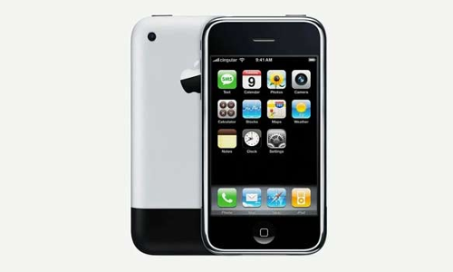 ஏலத்துக்கு வந்த ஒரிஜினல் ஐபோன் - ரூ. 28 லட்சத்துக்கு விற்பனையாகி அசத்தல்