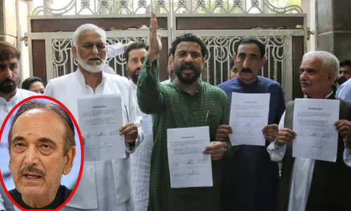 குலாம் நபி ஆசாத்தைத் தொடர்ந்து காஷ்மீர் காங்கிரஸ் தலைவர்கள் விலகல்