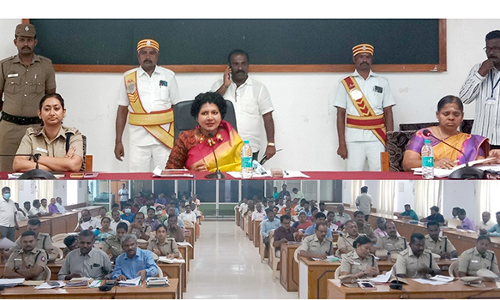 விநாயகர் சிலை ஊர்வலத்தில் பட்டாசு வெடிக்க அனுமதியில்லை  - கலெக்டர்   தகவல்