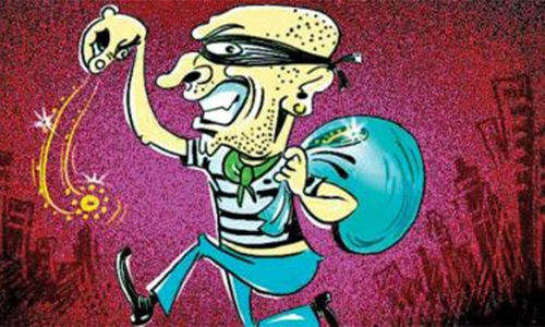 மேஸ்திரி வீட்டில் நகை கொள்ளை