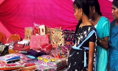 சென்னையில் மண்டல அளவிலான கண்காட்சி:  மகளிர் குழுக்களின் உற்பத்தி பொருட்கள்   விற்பனைக்கு பதிவு செய்ய அழைப்பு