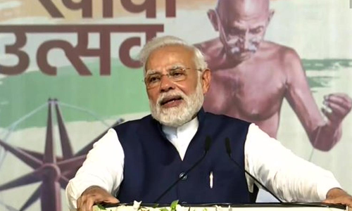 தன்னம்பிக்கை இந்தியா என்ற இலக்கை அடைய கதர் ஆடை உற்பத்தி உத்வேகமாக மாறும்: பிரதமர் மோடி