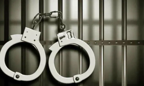 பள்ளி வகுப்பறையில் 8-ம் வகுப்பு மாணவிக்கு பாலியல் தொல்லை- ஆசிரியர் கைது